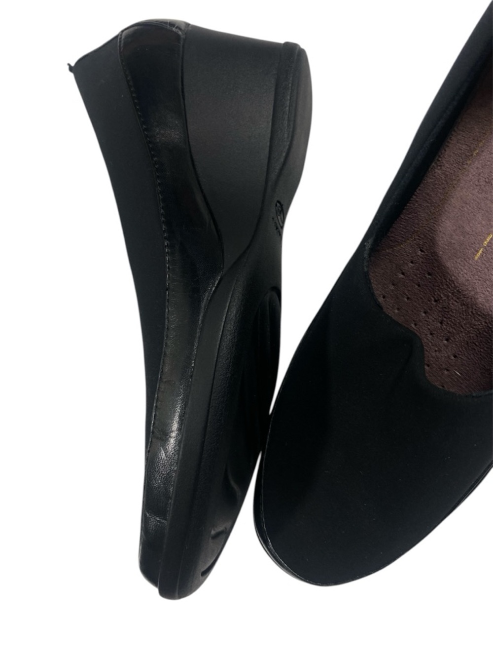 Clarks Artisan Black Wedge Pumps Leather Comfort Work Shoes Slip On Size 8.5 - Picture 5 of 6